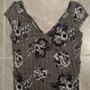 Lovely Gray Crop Top with Floral Pattern